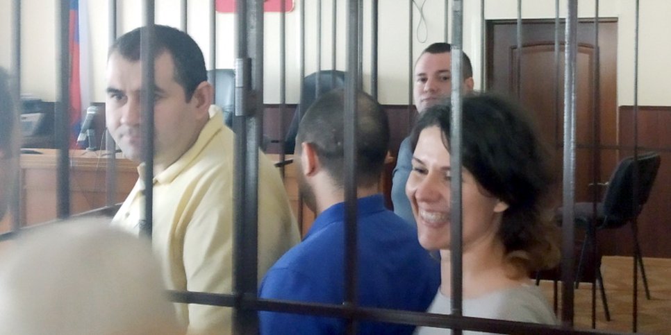 Photo: Marat Abdulgalimov, Arsen Abdullaev, Anton Dergalev, Maria Karpova in the courtroom (July 2019) 