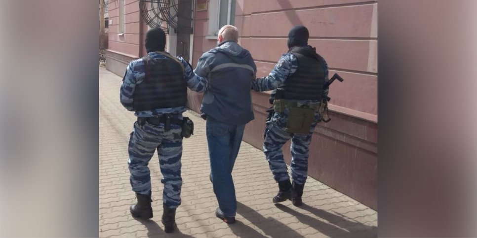 照片中：雅罗斯拉夫尔的一名信徒被拘留。资料来源： 雅罗斯拉夫尔地区国民警卫队局新闻处网站