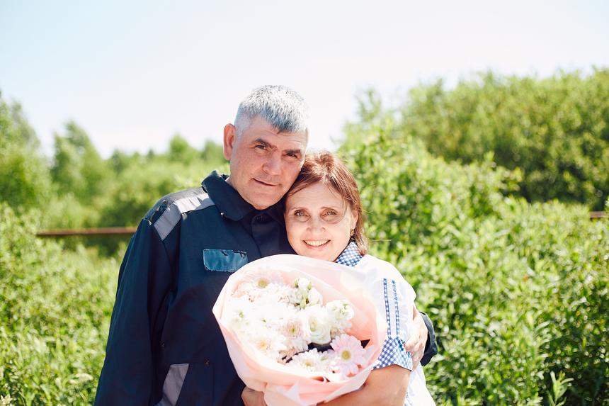 Aleksandr und Natalia Korolev am Tag der Entlassung, 14. Juni 2024